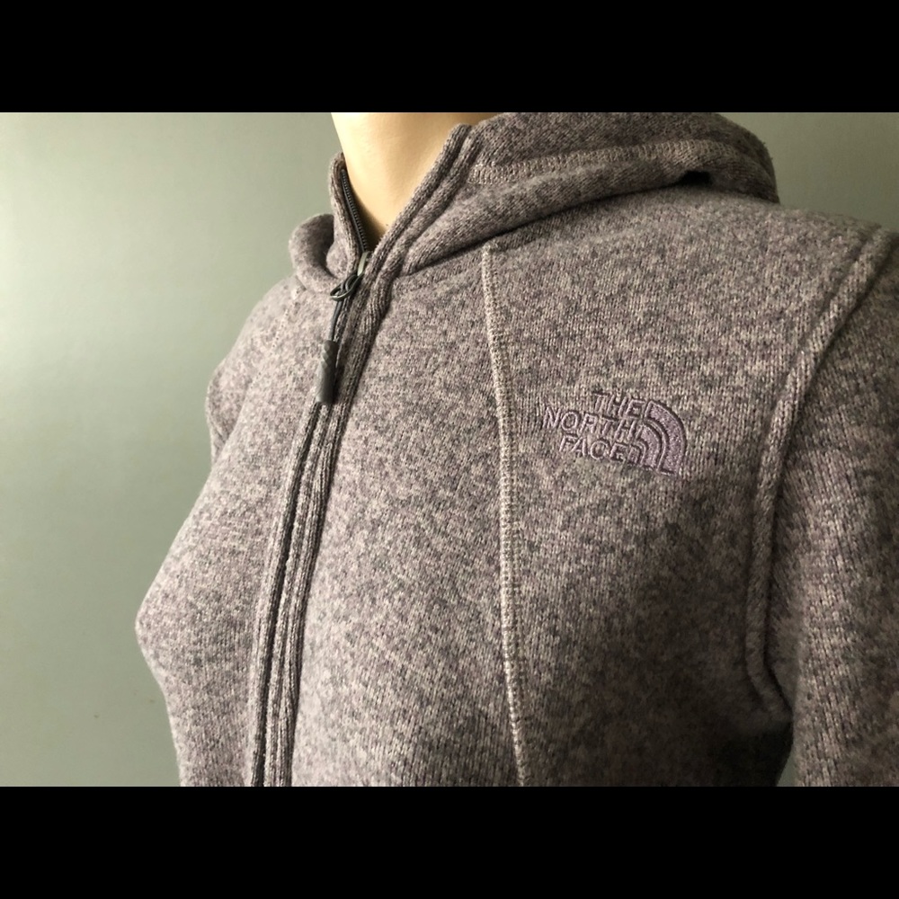 North Face Fleece Zip Up - Picture 2 of 8